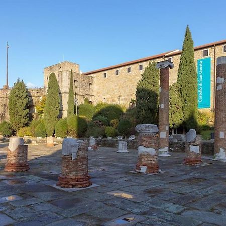Nuovo Appartamento A San Giusto Триест Экстерьер фото